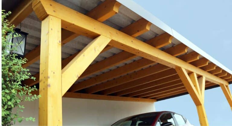 Quelle autorisation faut-il pour construire un carport ?